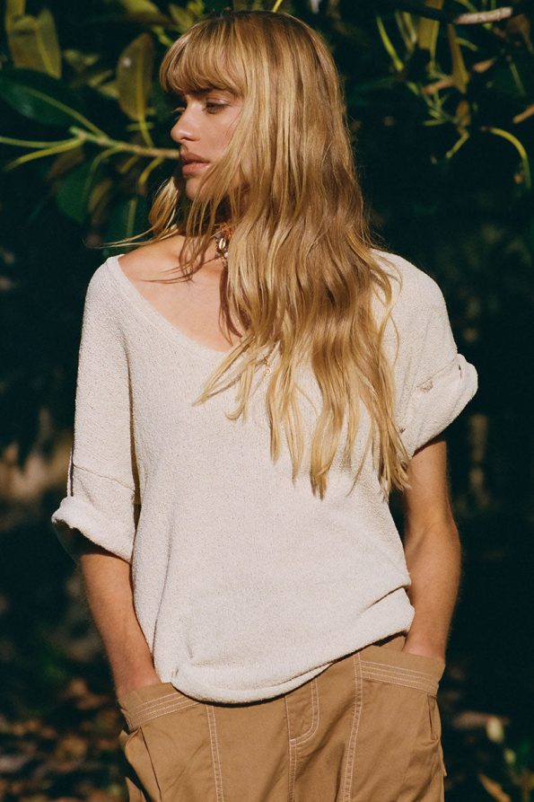 Spell-AdventureClub-PipeDreamSlouchTee_Sand-13c_53c93c45-3424-4729-944d-6c6355e594e4